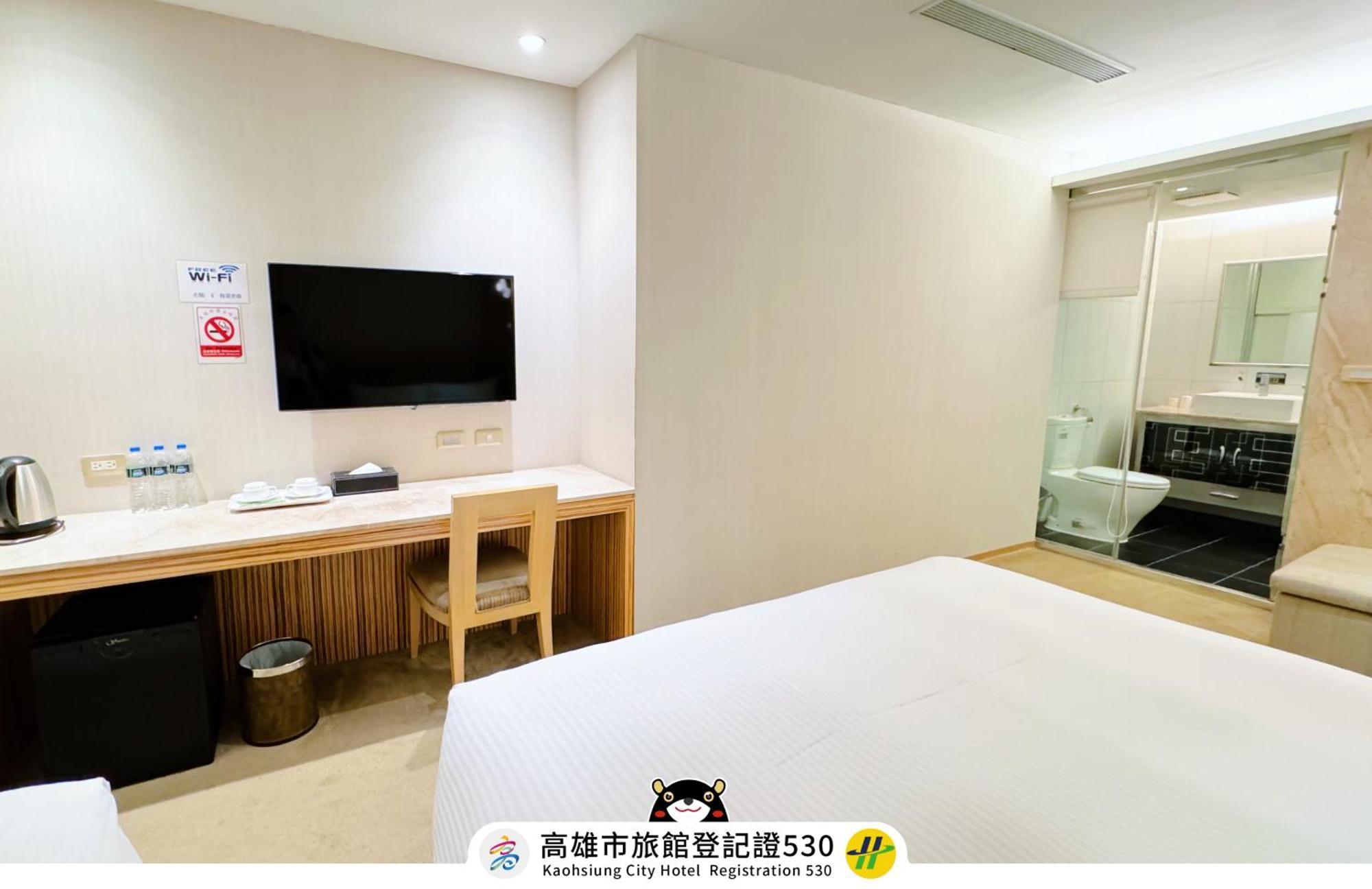 友愛京賞國際大飯店 Yoai Jing Shang Hotel Kaohsiung Esterno foto